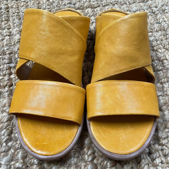 P Monjo Mule Slide Shoe Yellow Leather Slip On Sandals EU 41 - Picture 6 of 11